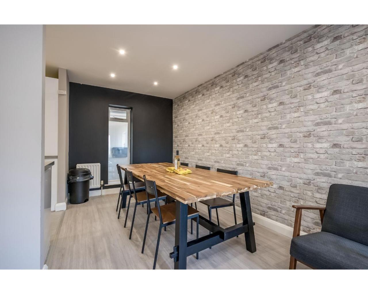 Central Belfast Apartments: Citygate Номер фото